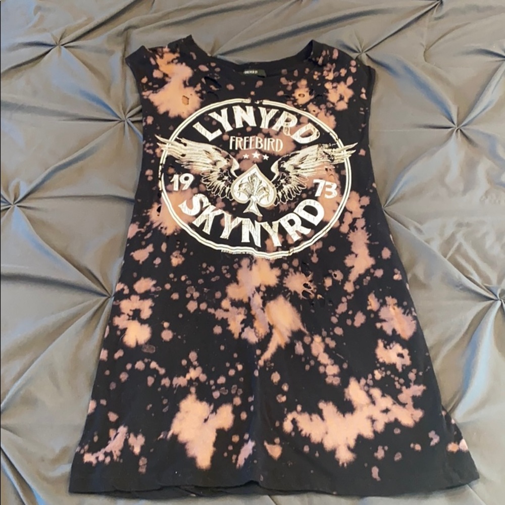 Lynrd Skynyrd muscle t bleached distressed